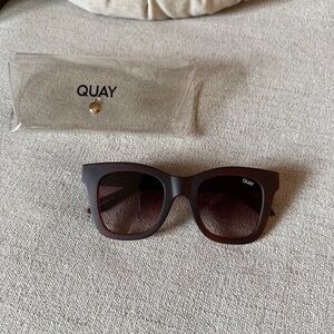 Quay Brown Sunglasses